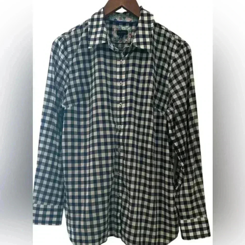 Talbots Womens Navy/White Gingham Button Down with Floral accents. Size Medium